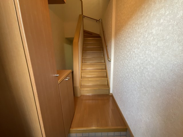 【玄関】 | コンフォートコエモンⅡ | ゆったりとした玄関です