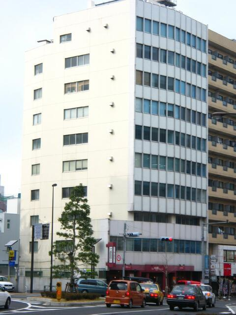 新宿オミビル