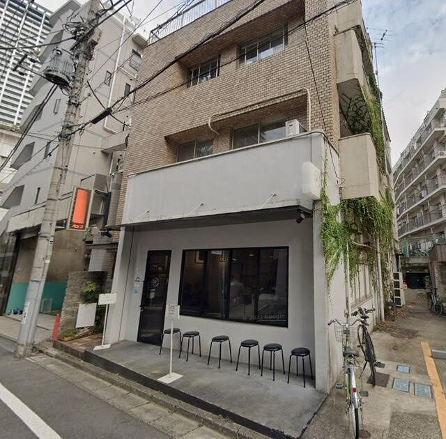 エビヤビルの外観