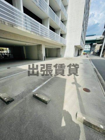 仲介手数料0！！スクエア名駅南の駐車場