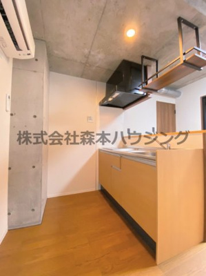 【キッチン】 | 　Flower Garden Neyagawa | お料理しやすいキッチンです