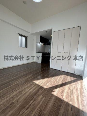 仲介手数料０円！キャナルスクエアの居間・リビング