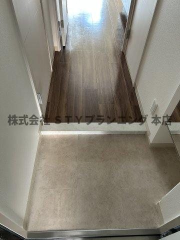 仲介手数料０円！キャナルスクエアの玄関