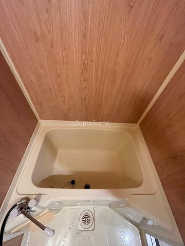 大阪市浪速区塩草２丁目の賃貸マンションの浴室