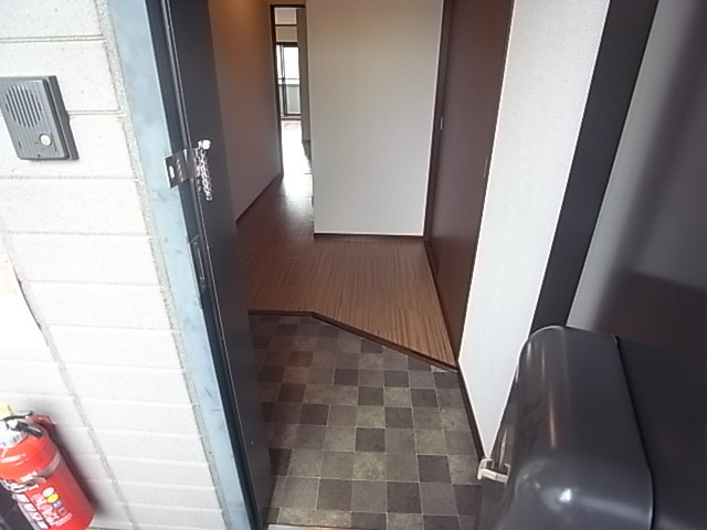 バン・ヴェール芦屋の玄関