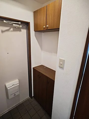 シャンテ本山の玄関