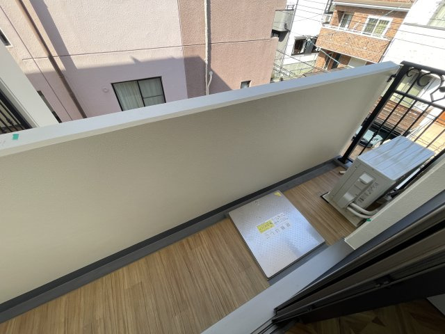西宮市樋之池町の賃貸マンションのバルコニー