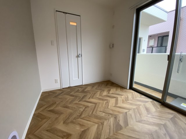 西宮市樋之池町の賃貸マンションの居間・リビング