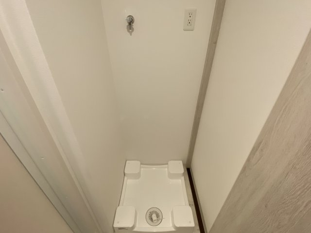 西宮市樋之池町の賃貸マンションの洗面所
