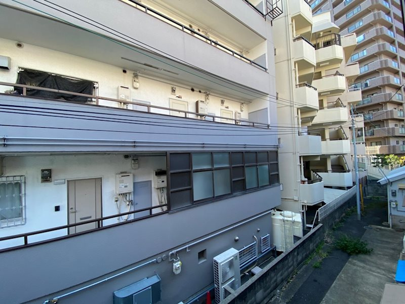 神戸市灘区原田通１丁目のアパートの展望