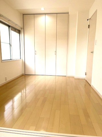 サンハイツ本山の居間・リビング