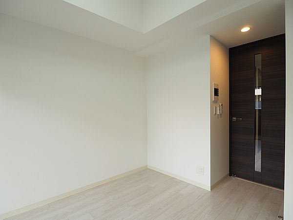 神戸市中央区下山手通９丁目の賃貸マンションの居間・リビング