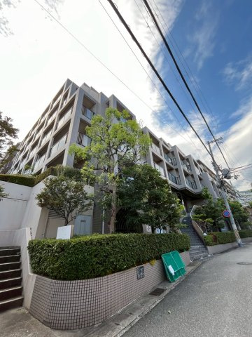西宮市老松町の賃貸マンション