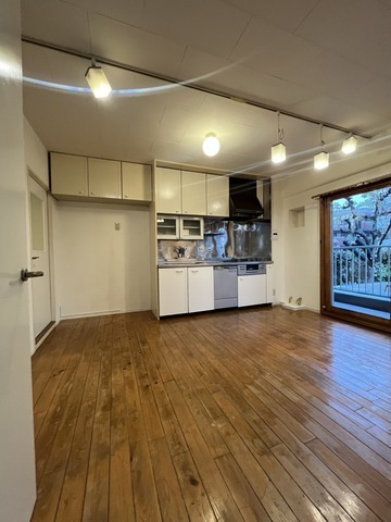 芦屋市打出小槌町の賃貸マンションの居間・リビング