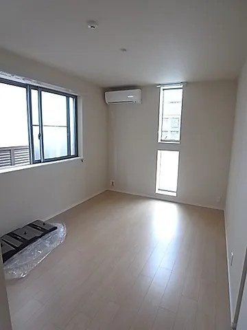 芦屋市大桝町のアパートの居間・リビング