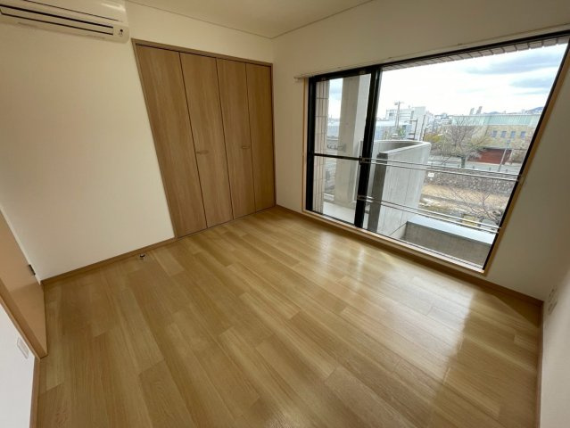 芦屋市松ノ内町の賃貸マンションの居間・リビング