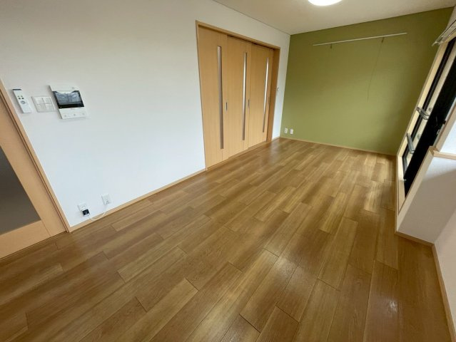 芦屋市松ノ内町の賃貸マンションの居間・リビング