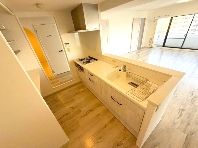 神戸市東灘区本山南町５丁目の賃貸マンションのキッチン
