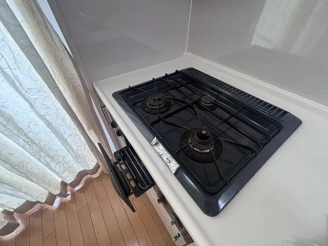 神戸市灘区青谷町３丁目の賃貸マンションのキッチン
