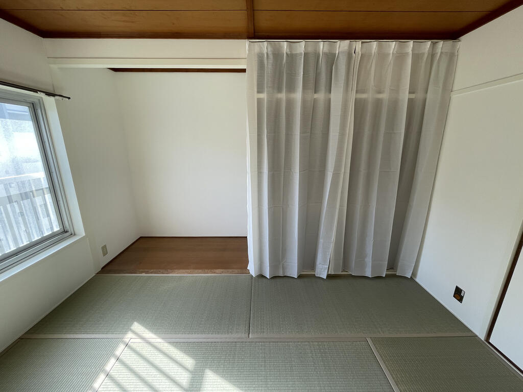 神戸市東灘区渦森台２丁目の賃貸マンションの居間・リビング