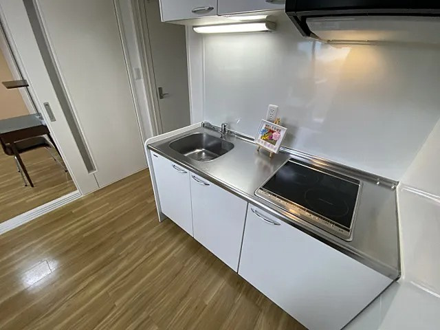 芦屋市松ノ内町の賃貸マンションのキッチン