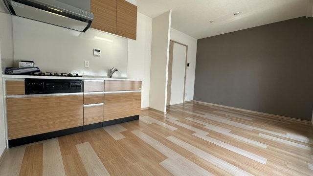 西宮市甲子園浦風町の賃貸マンションの居間・リビング