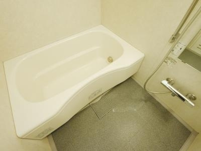 【浴室】 | スペーシア三軒茶屋弐番館