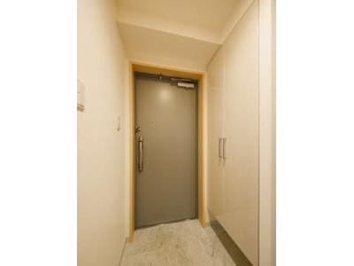 【玄関】 | スペーシア三軒茶屋弐番館
