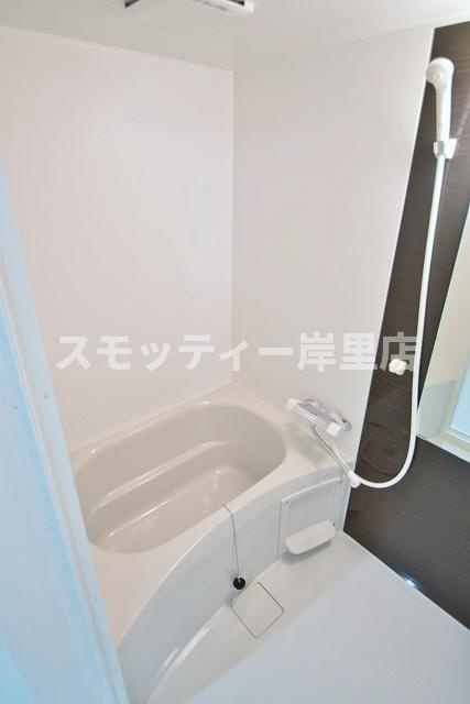 ARCASA KISHINOSATOⅤの浴室