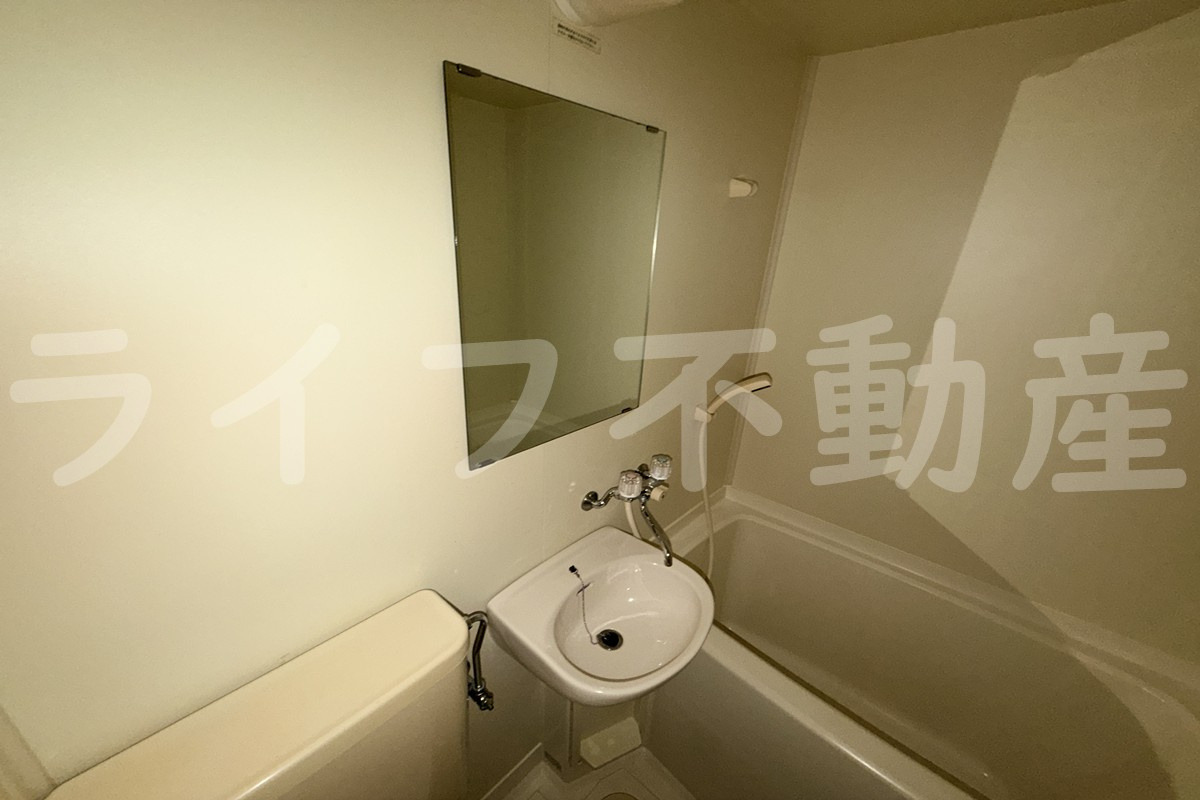 グリーンブリッジハイツの独立洗面台
