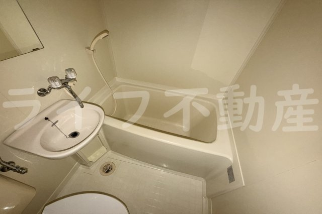 グリーンブリッジハイツの浴室