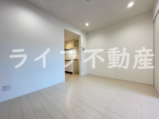 ノーヴェ ルーチェの居間・リビング|ゆったりとした居間です