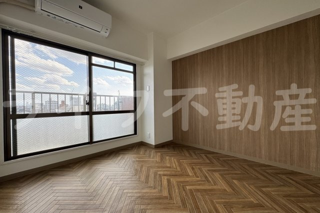 ロイヤルハイツ新深江の居間・リビング|こちらの居間で趣味の時間をお楽しみください