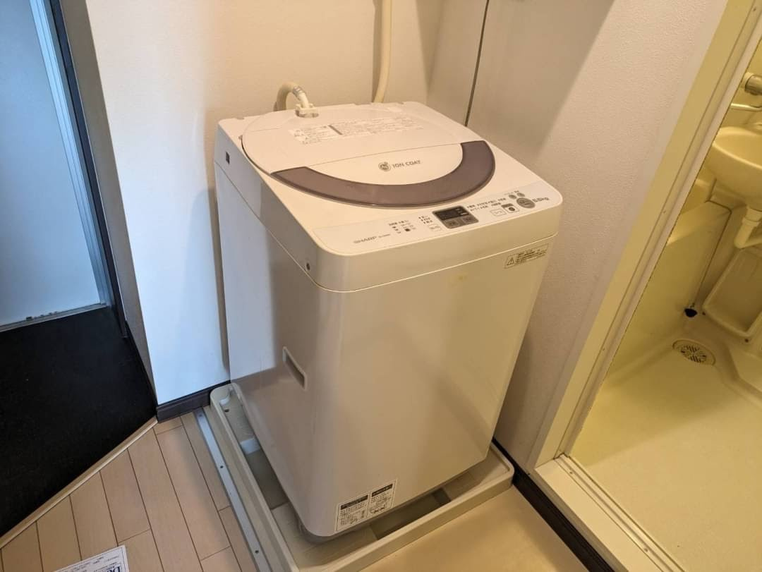 シャルマン安次嶺原の設備|洗濯機付きです