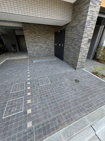 ジオエント池袋の駐車場