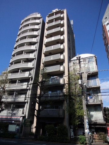 ヴェルデュール本郷壱番館の外観