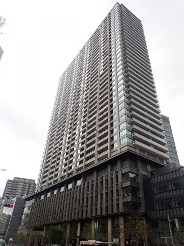 パークコート文京小石川ザタワーの外観