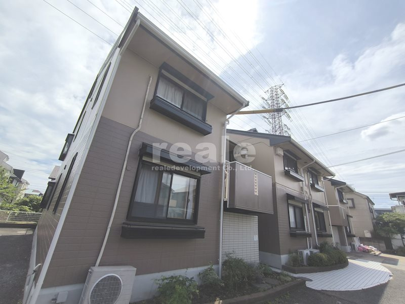 三鷹市中原３丁目のアパート