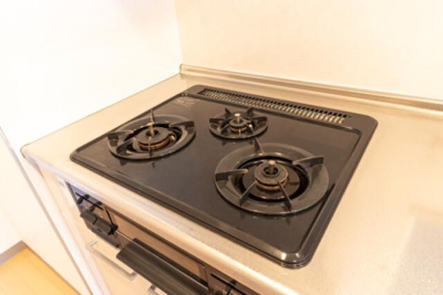 ボヌール門前仲町のその他|３口グリル付きキッチン