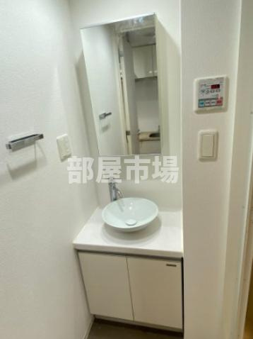 PREMIUM CUBE G 上野の洗面所