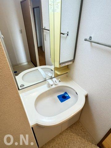 アレフ長吉の洗面所