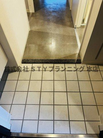 仲介手数料0円！Neplus Tの玄関