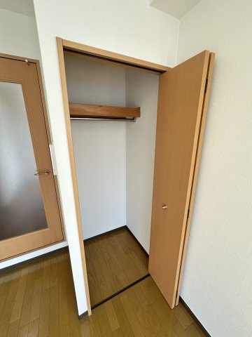 大阪市中央区谷町７丁目の賃貸マンションの収納