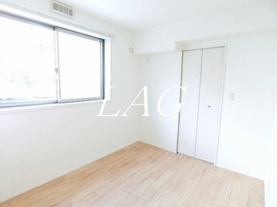 【居間・リビング】 | サンシャインみのり台 | 洋室のお部屋です。