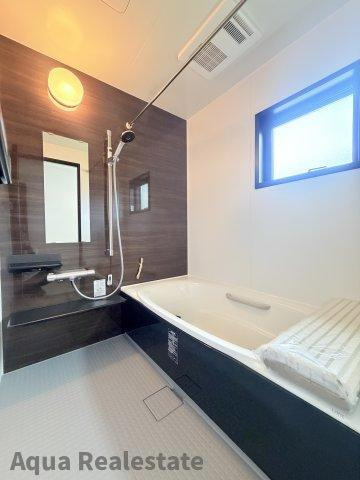 徳島市南沖洲一丁目　新築分譲住宅の浴室|お風呂です