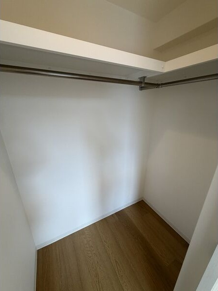 セレニテ本町グランデの収納