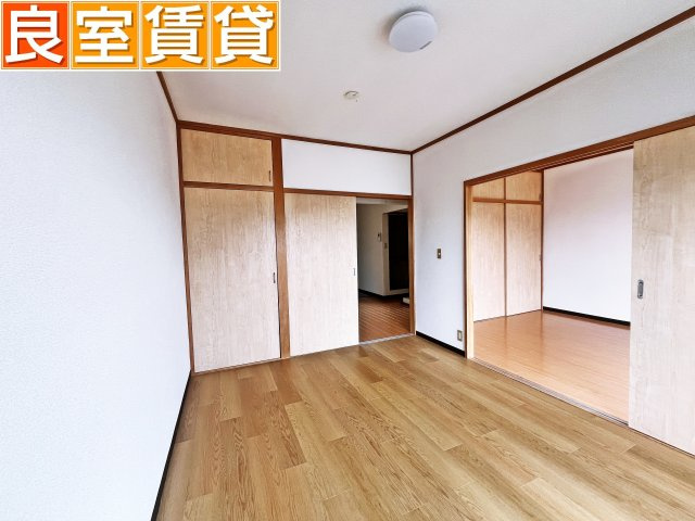 【寝室】 | サンシャトールスズキ | 南　洋室6帖