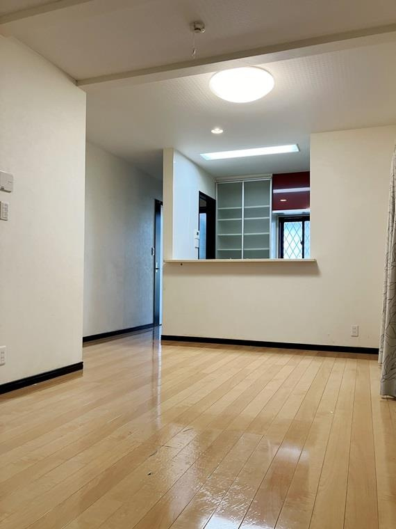 東大泉戸建の居間・リビング