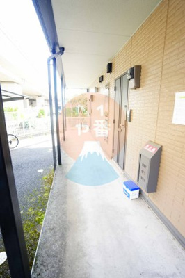 【エントランス】 | ハイムシャルマン | エントランスです。　※参考写真です