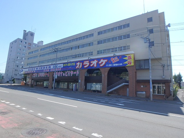 アルファスクエア白石本通